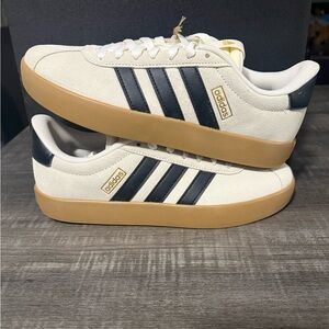 Adidas VL Court 3.0